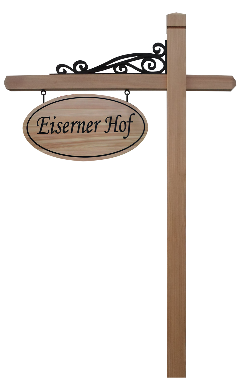 Galgenausleger für Pferdehof, Lärchenholz mit Schnörkel