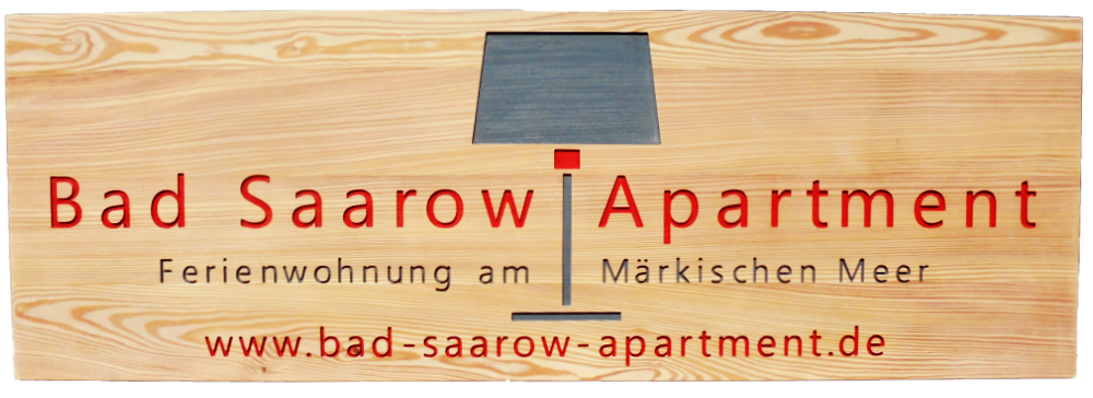 Holzschild aus Lärche für eine Ferienwohnung.