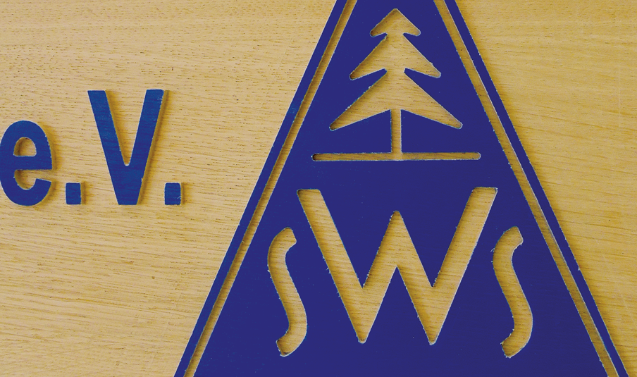 Skiverein Württemberg, Schrift erhaben